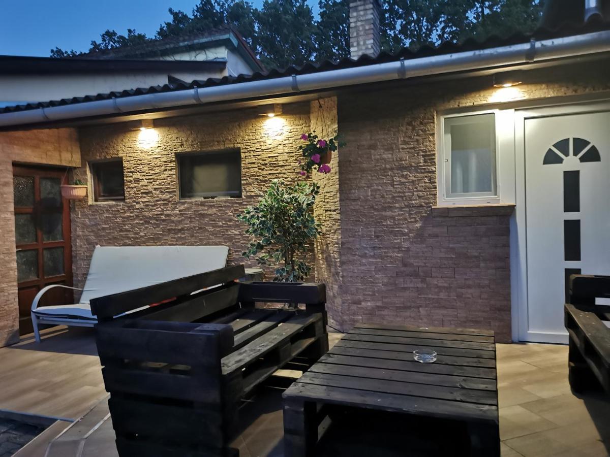 Veress Vendégház Hajduboszormeny Exterior foto